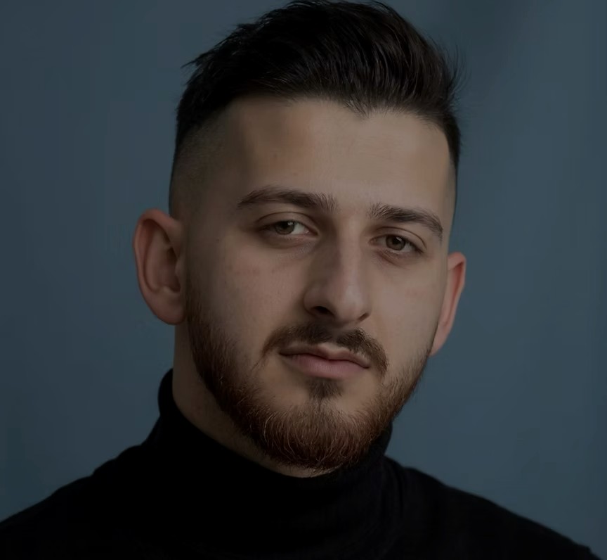 Porträt von Ahmet Eren, Gründer von Packed Pipeline